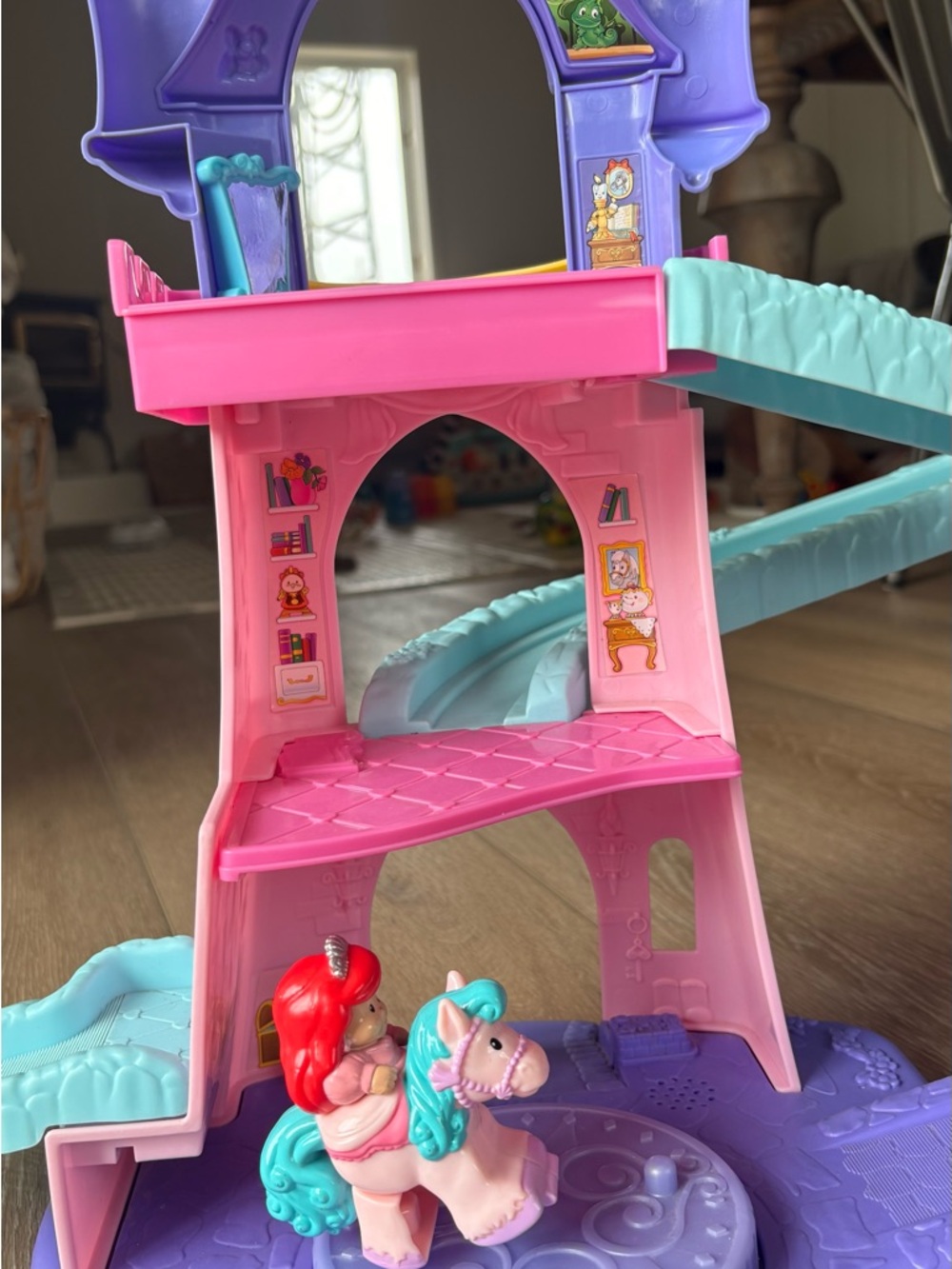 Fisher-Price Little People Disney Princess Castle - Ariel Klip Klop - Picture 8 of 8